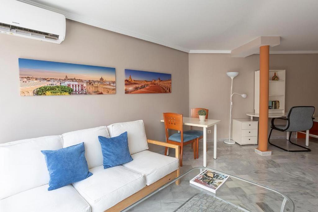 Luminosity Square Studio. Francos 14 Σεβίλλη Εξωτερικό φωτογραφία