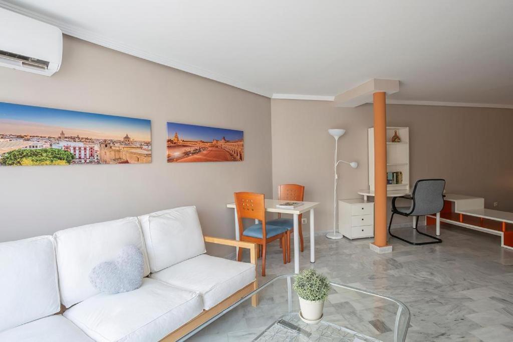 Luminosity Square Studio. Francos 14 Σεβίλλη Εξωτερικό φωτογραφία