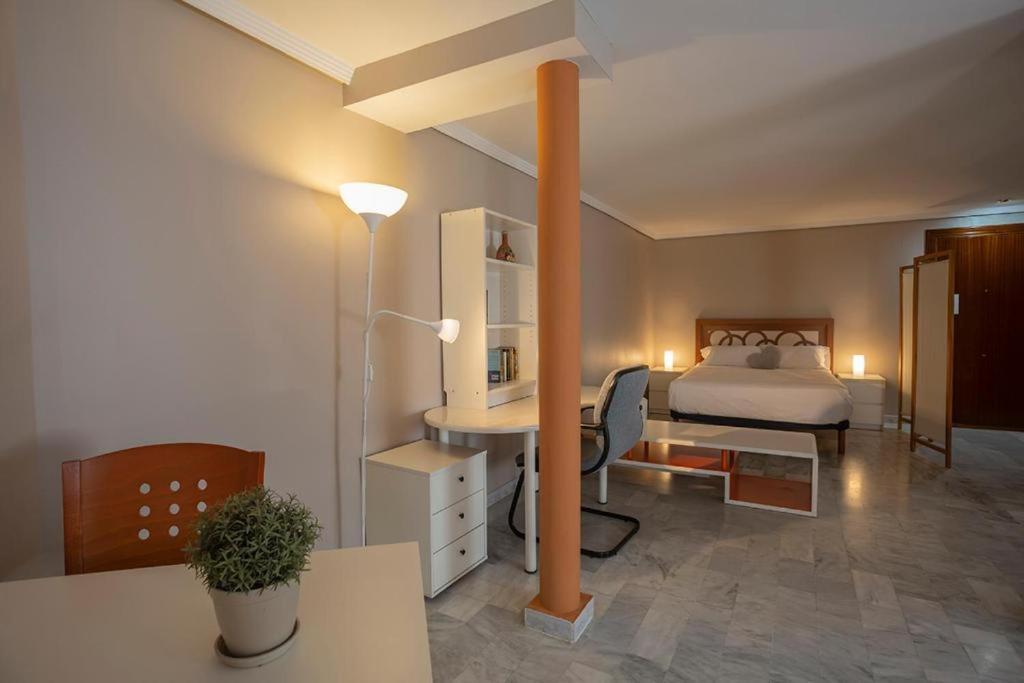 Luminosity Square Studio. Francos 14 Σεβίλλη Εξωτερικό φωτογραφία